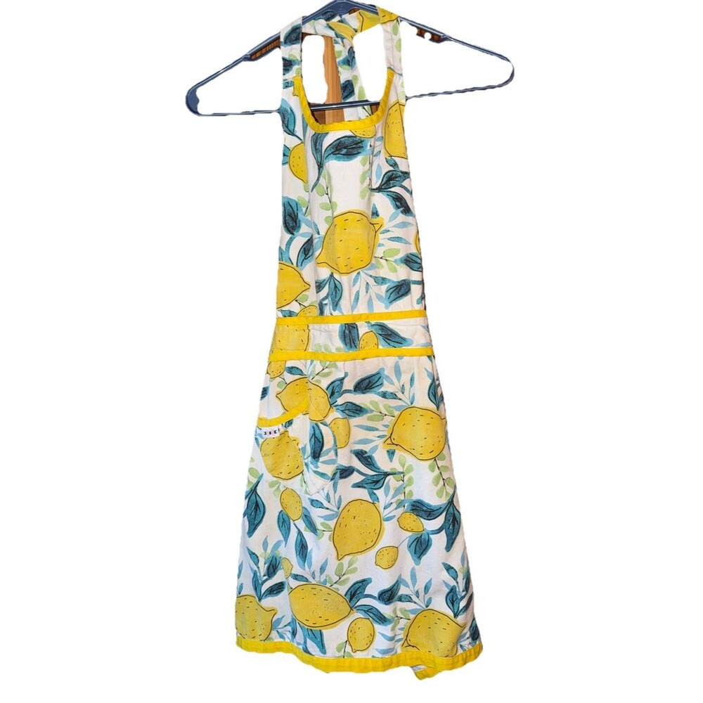 Simply Whimsical Lemon Pattern Kitchen Apron for Women  Pocket Adjustable Ties